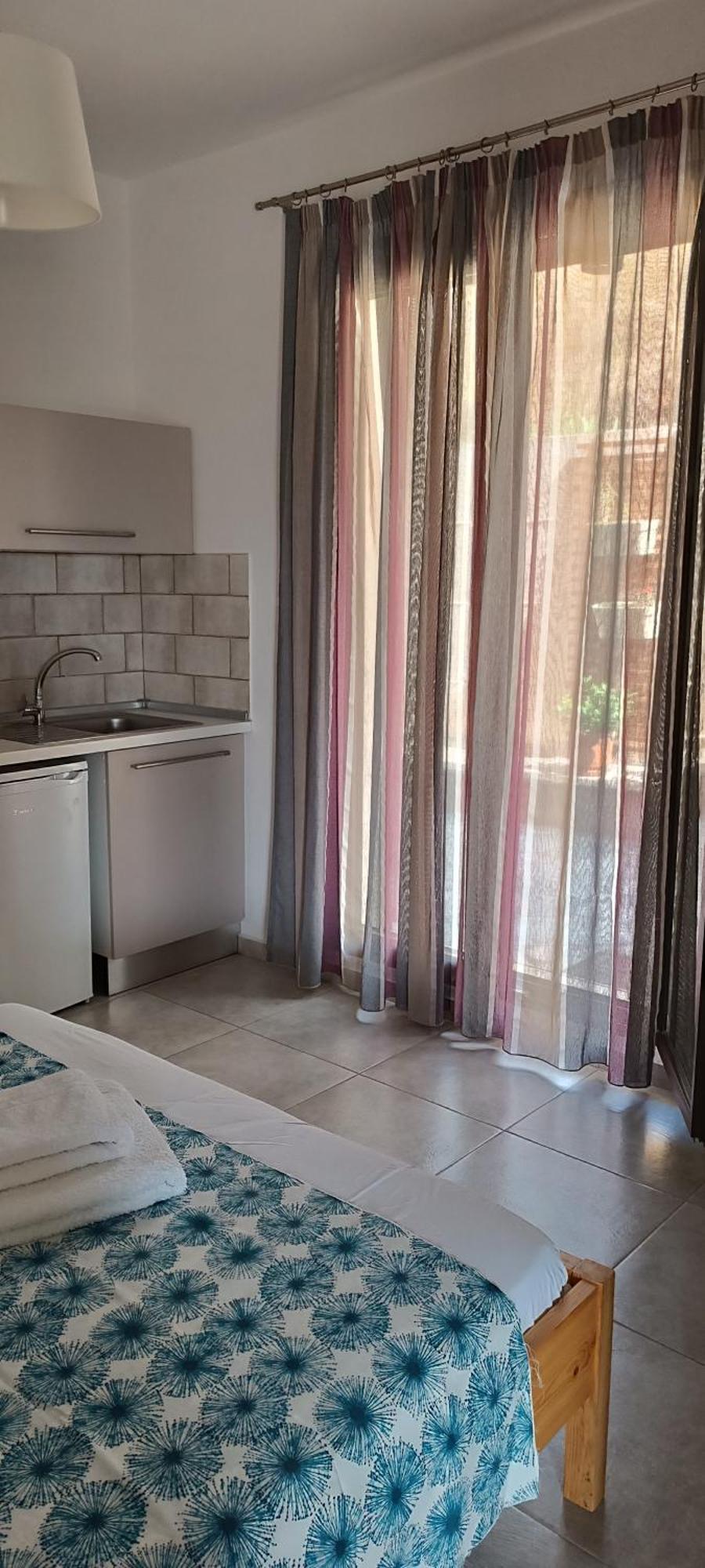 Avli Apartments Pyrgadikia Camera foto