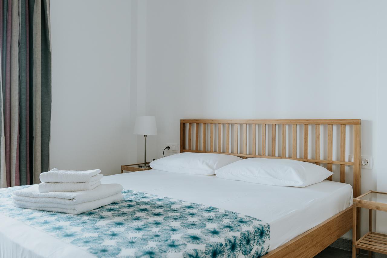 Avli Apartments Pyrgadikia Esterno foto